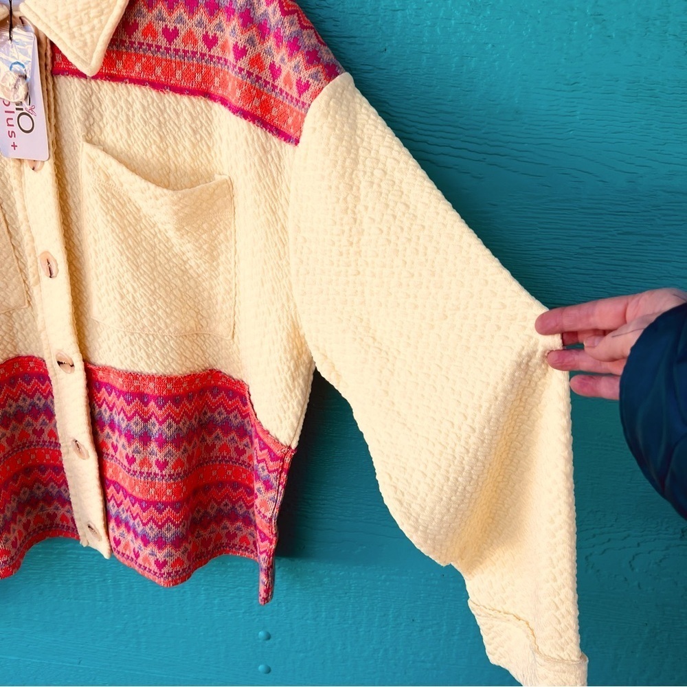 LIGHTWEIGHT SQUISHY SOFT WAFFLE SWEATER SHACKET SIZE XL NWT PLUS SIZE - Picture 9 of 13